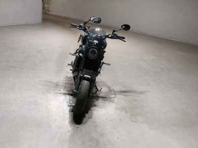 Yamaha XSR700 2023