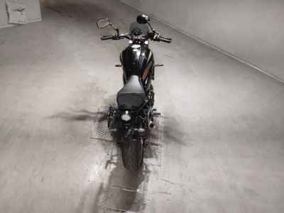 Yamaha XSR700 2023