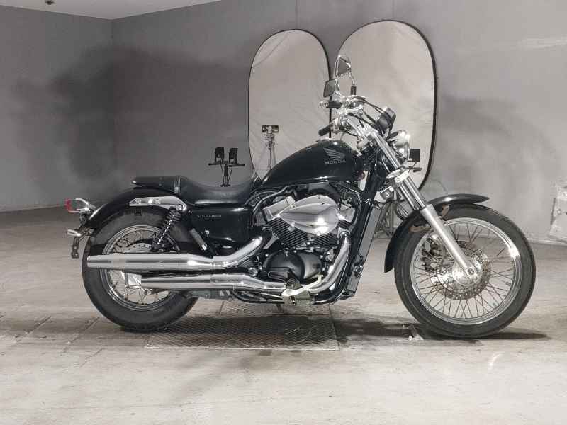 Honda VT400S 2011