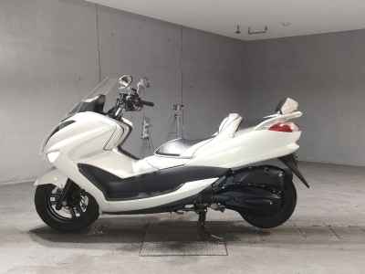 Yamaha Majesty 250