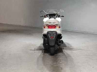 Yamaha Majesty 250
