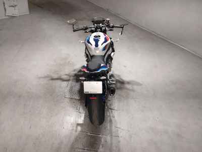 BMW M1000R 2023