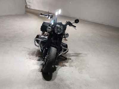 BMW R18 2023