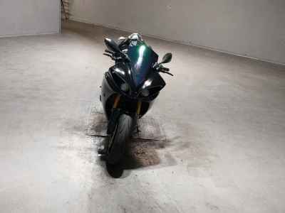 Yamaha YZF-R1 2011
