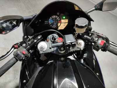 Yamaha YZF-R1 2011