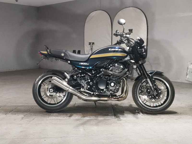 Kawasaki Z900RS 2023