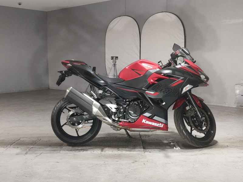 Kawasaki Ninja 400 2018