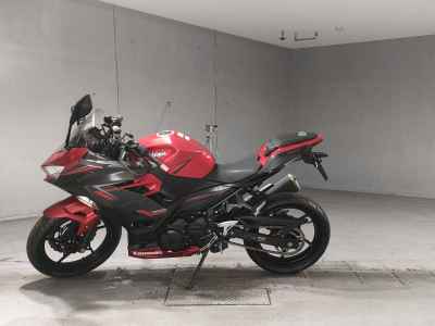 Kawasaki Ninja 400 2018