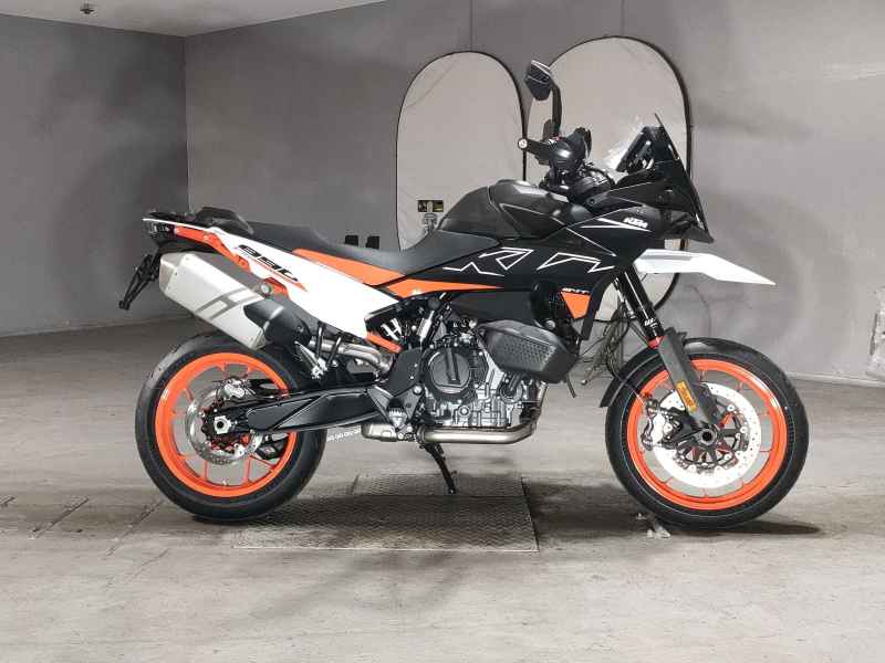 KTM 890 Adventure 2024