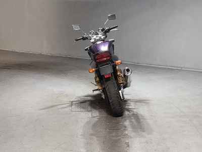 Yamaha XJR400