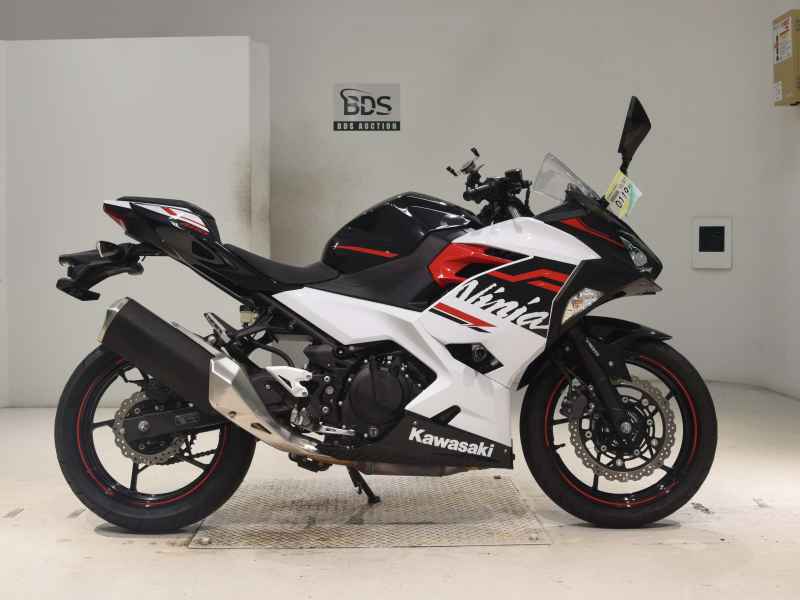 Kawasaki Ninja 400 2019