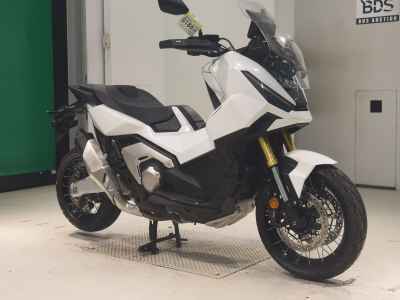 Honda X-Adv 750 2025