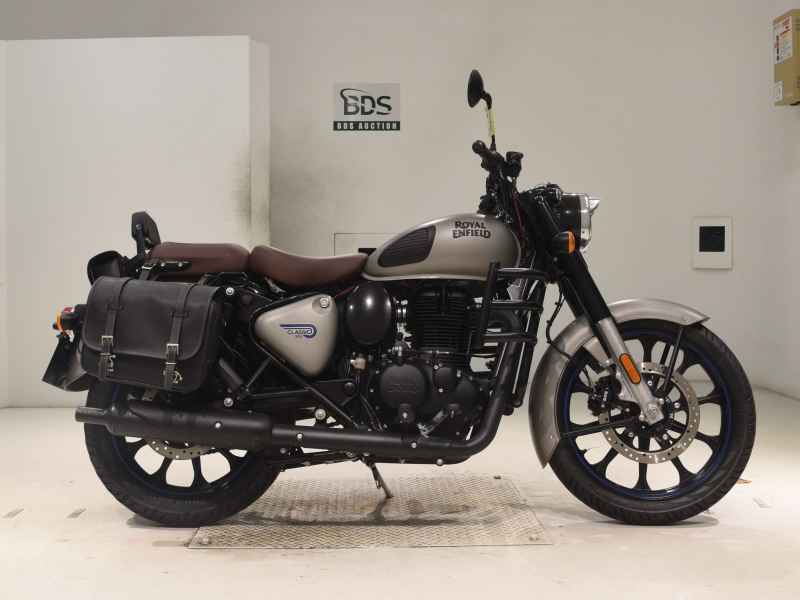 Royal Enfield Classic 350 2023