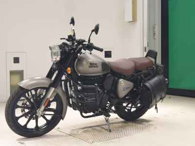 Royal Enfield Classic 350 2023