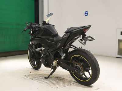 Yamaha MT-25 2016