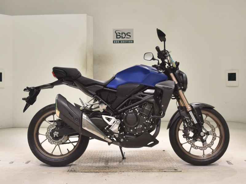 Honda CB250R 2019