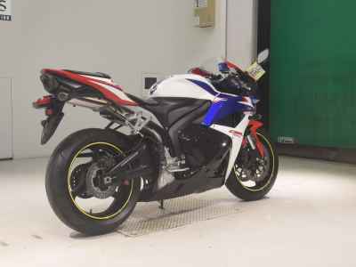 Honda CBR600RR 2011