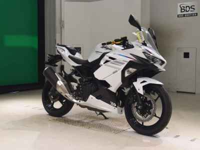 Kawasaki Ninja 400 2019