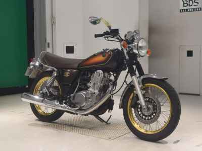 Yamaha SR400 2018