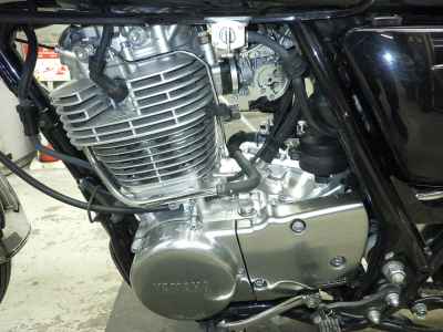 Yamaha SR400 2017