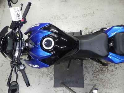 Suzuki GSX-S750 2024