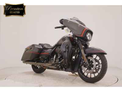 Harley-Davidson Street Glide FLHXSE1920 CVO 2019