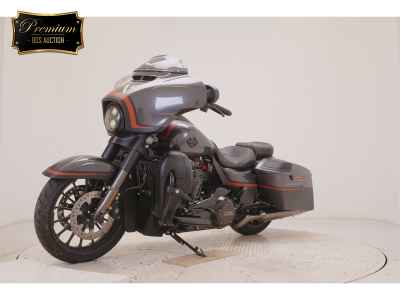 Harley-Davidson Street Glide FLHXSE1920 CVO 2019