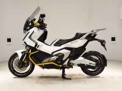Honda X-Adv 750 2025