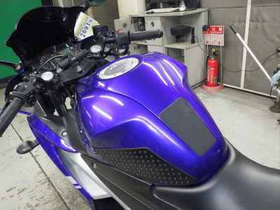 Yamaha YZF-R25 2017