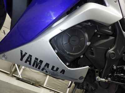 Yamaha YZF-R25 2017