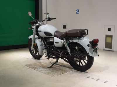 Honda GB350C 2024
