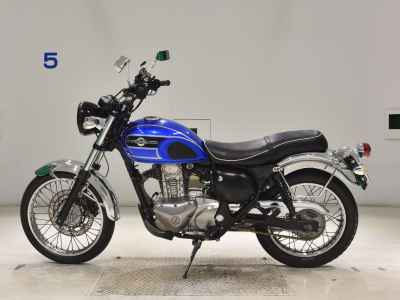 Kawasaki Estrella