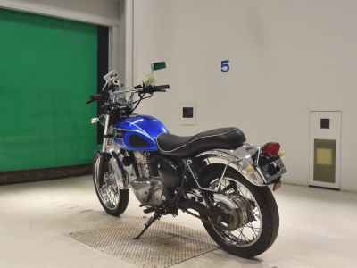 Kawasaki Estrella