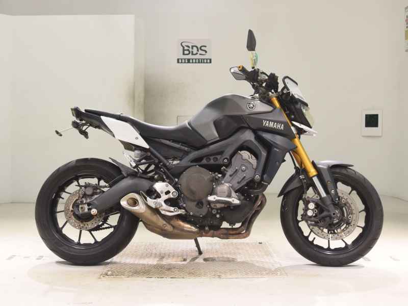 Yamaha MT-09 2015
