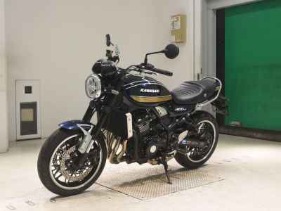 Kawasaki Z900RS 2023