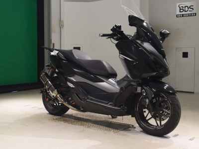 Honda Forza 2018