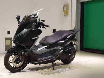 Honda Forza 2018