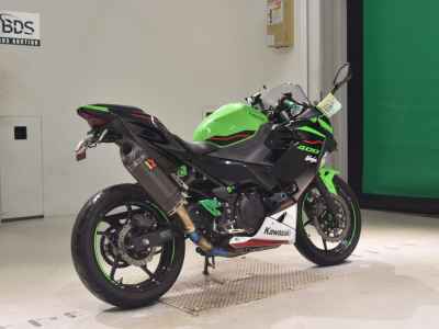 Kawasaki Ninja 400 2021