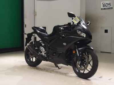 Yamaha YZF-R25 2021