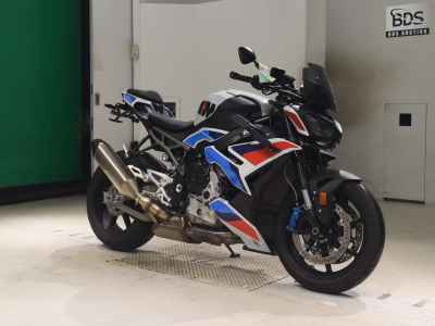 BMW M1000R 2026