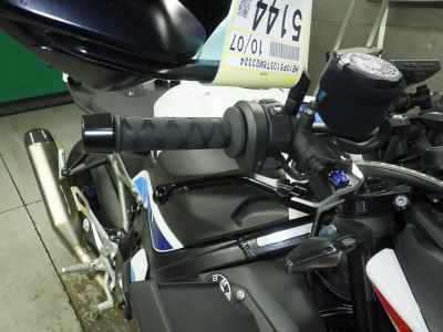 BMW M1000R 2026