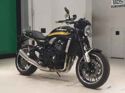 Kawasaki Z900RS 2021