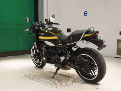 Kawasaki Z900RS 2021