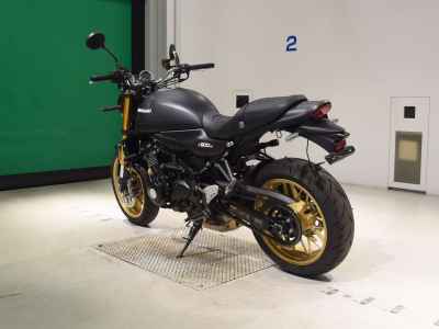 Kawasaki Z900RS SE 2025