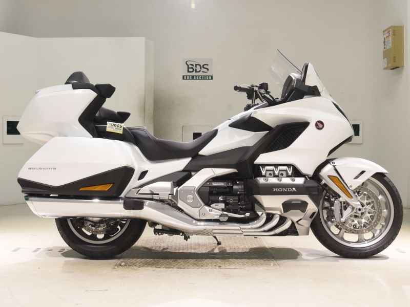 Honda GL1800 Gold Wing Tour DCT 2026