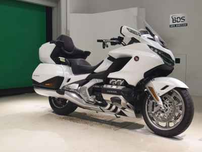 Honda GL1800 Gold Wing Tour DCT 2026