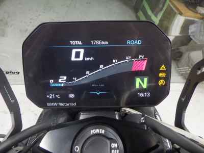 BMW M1000R 2023