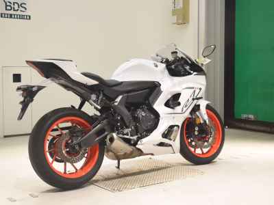 Yamaha YZF-R7 2023