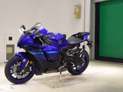 Yamaha YZF-R1 2024