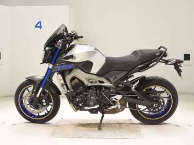 Yamaha MT-09 2015